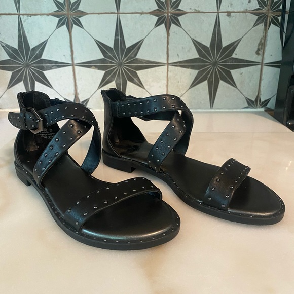 NEW Bleecker & Bond Leather Helene Studded Sandals - Picture 3 of 11